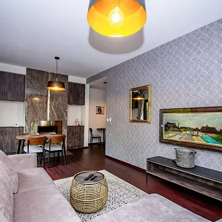 Inpoint 2-Bedrooms Apartment With Private Garden And Free Parking Краків Екстер'єр фото